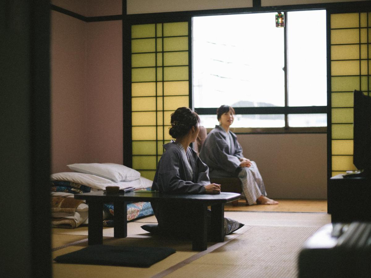 Hotel Wakatake Katsuura Zewnętrze zdjęcie